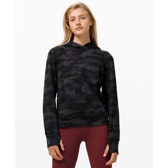 Lululemon Scuba Pullover Heritage 365 Camo Deep Coal Multi, Size 6 - Picture 1 of 8